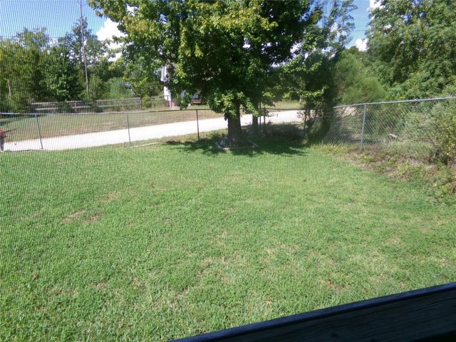297 Mulberry Cove, Onalaska, TX 77360