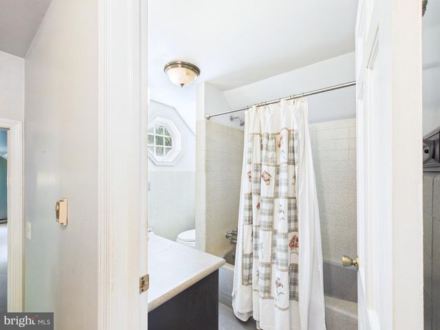 372 BURNT HOUSE RD, Carlisle, PA 17015