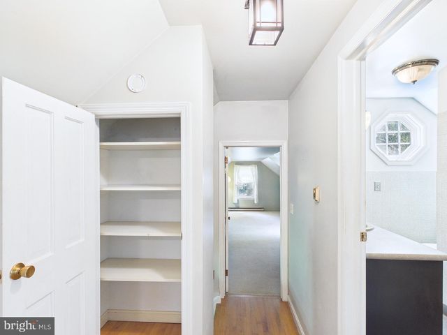 372 BURNT HOUSE RD, Carlisle, PA 17015