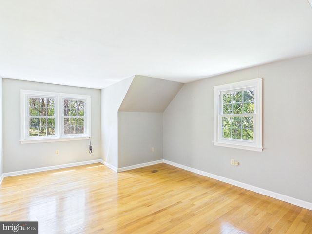 372 BURNT HOUSE RD, Carlisle, PA 17015