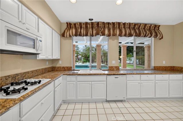 32105 Via Cordoba, Temecula, CA 92592