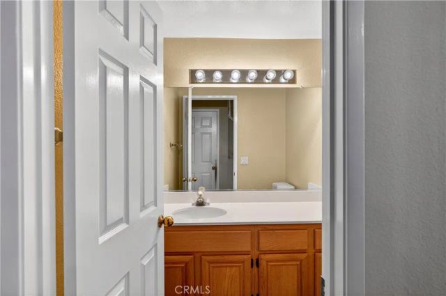 32105 Via Cordoba, Temecula, CA 92592