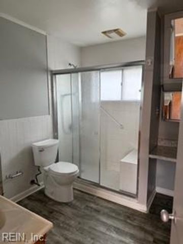 1820 Hartford DR, Norfolk, VA 23518