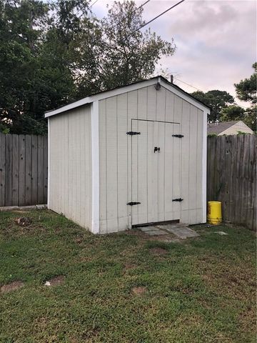 1820 Hartford DR, Norfolk, VA 23518