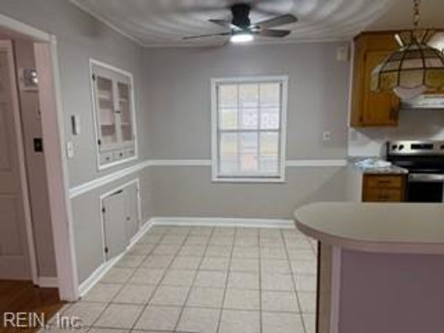 1820 Hartford DR, Norfolk, VA 23518