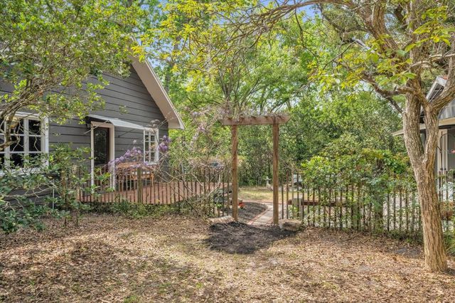 331 OLD EUSTIS ROAD, Mount Dora, FL 32757