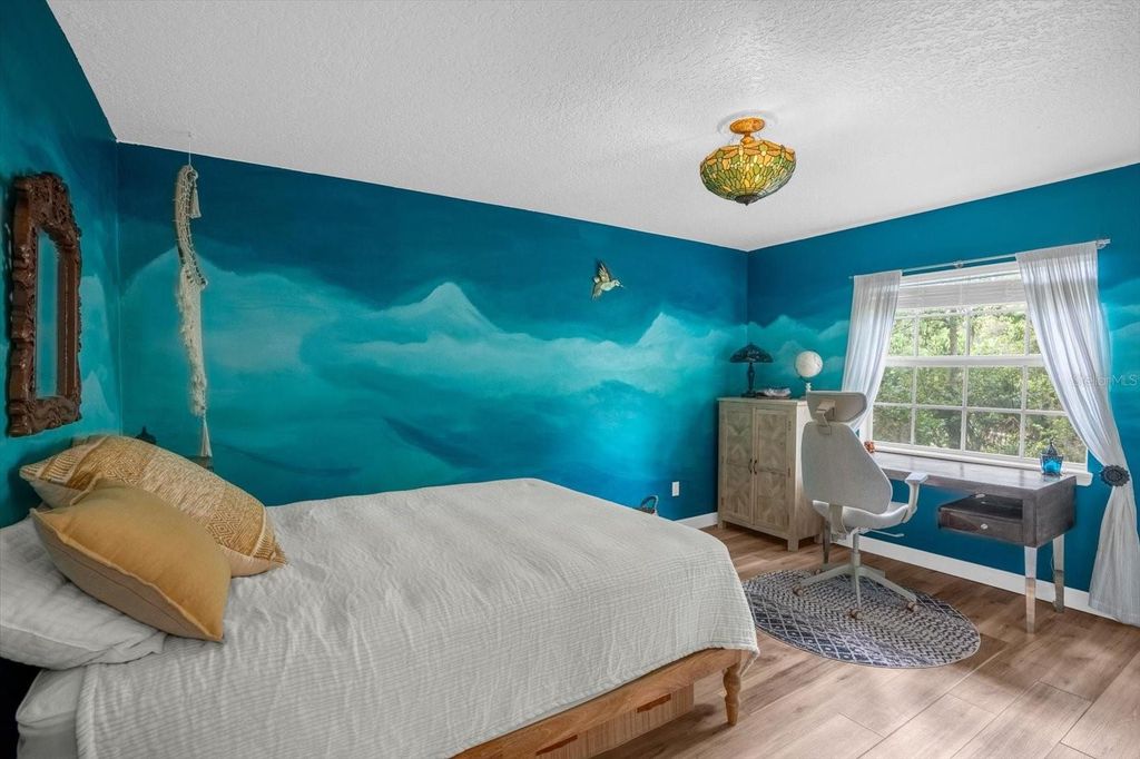 Image 21 of property listing at 331 OLD EUSTIS ROAD, Mount Dora, FL 32757