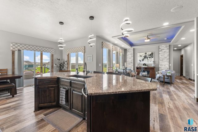 8401 E Roughlock St Street, Sioux Falls, SD 57110