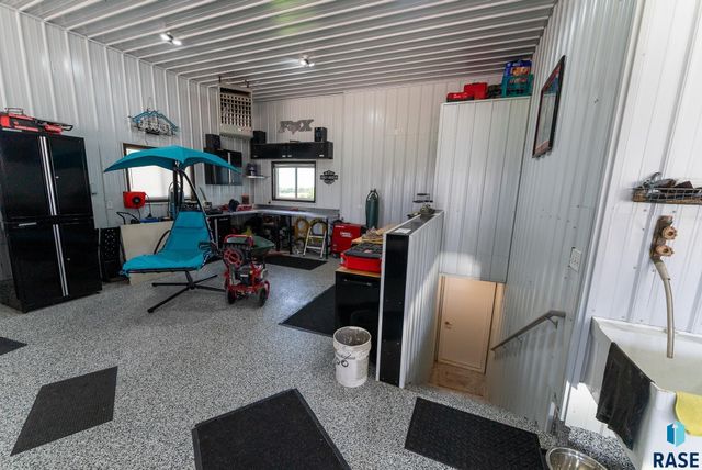 8401 E Roughlock St Street, Sioux Falls, SD 57110