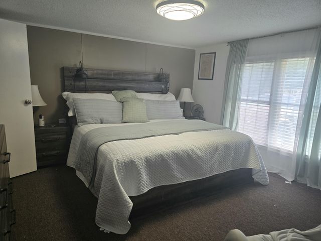 689 Schmitt Road, Rossville, GA 30741
