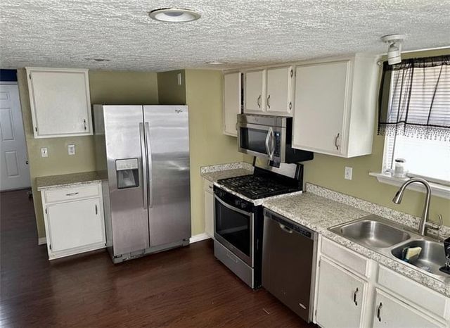 2070 Harrison Ridge Court, Lawrenceville, GA 30044