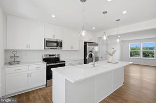 8 MAGNOLIA CT, Gettysburg, PA 17325