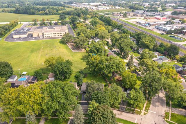 645 Marine Drive, Wauconda, IL 60084