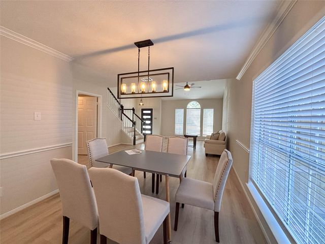 13038 Skymeadow Drive, Houston, TX 77082