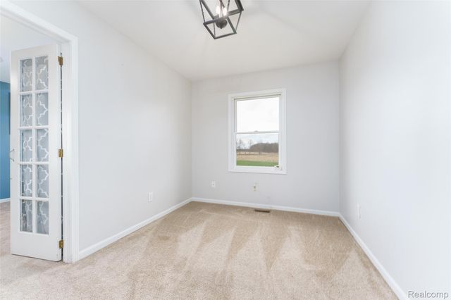 10488 W Grand River Road, Handy Township, MI 48836