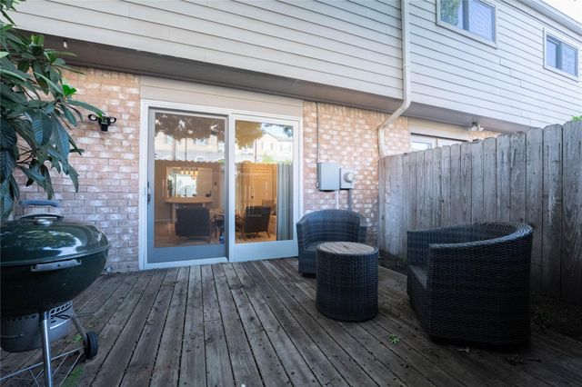7447 Brompton Street 7447, Houston, TX 77025