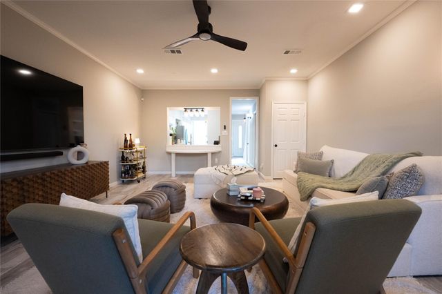 7447 Brompton Street 7447, Houston, TX 77025