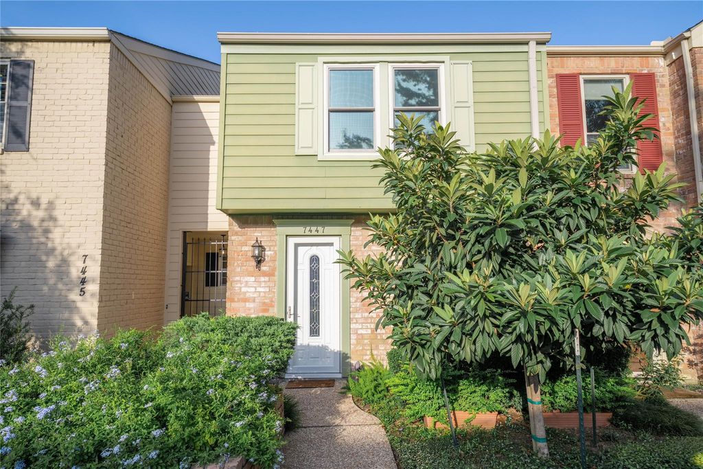 7447 Brompton Street 7447, Houston, TX 77025