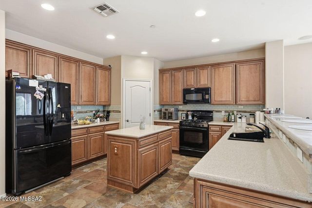 12403 N Wing Shadow Lane, Marana, AZ 85658