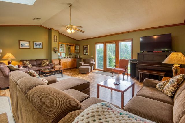 1174 US Route 2, Randolph, NH 03593