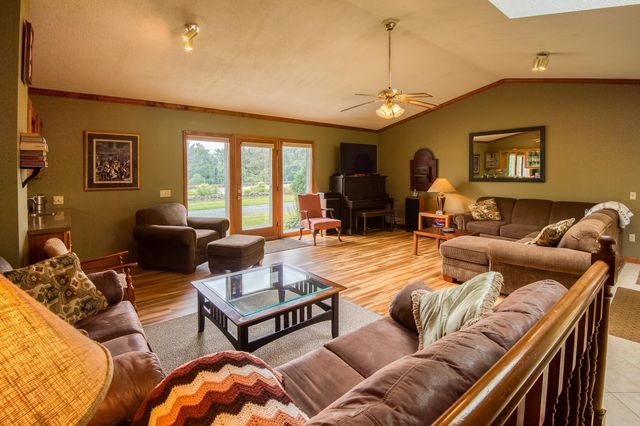 1174 US Route 2, Randolph, NH 03593