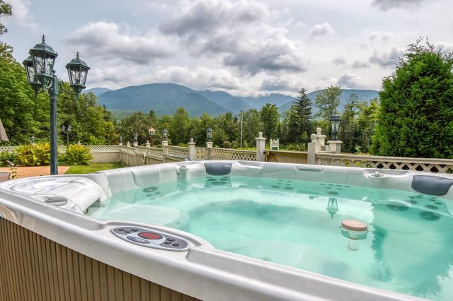 1174 US Route 2, Randolph, NH 03593