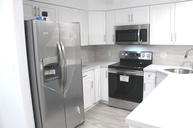 4181 S 57th Avenue D, Greenacres, FL 33463