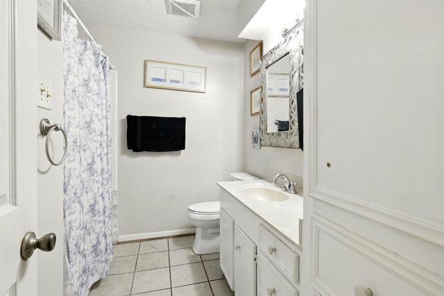 9810 Bayou Woods Drive, Baytown, TX 77521