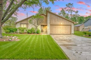 9810 Bayou Woods Drive, Baytown, TX 77521