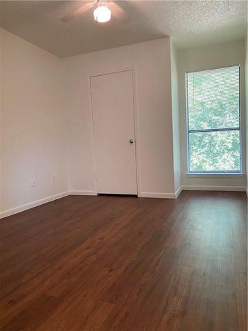 9004 Sedgemoor TRL B, Austin, TX 78748