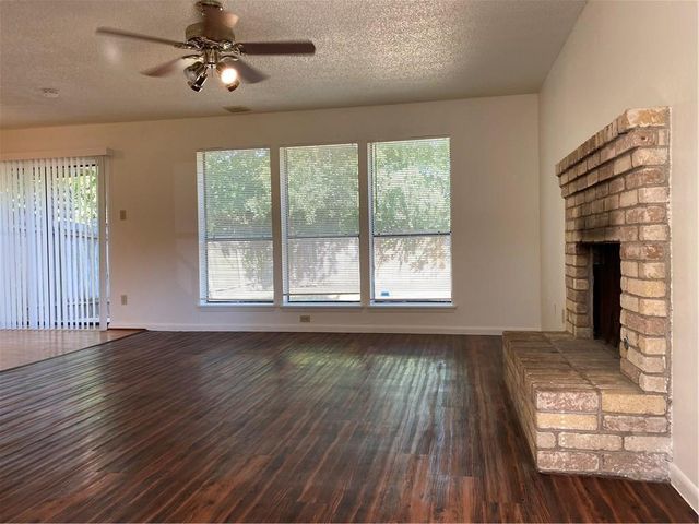 9004 Sedgemoor TRL B, Austin, TX 78748