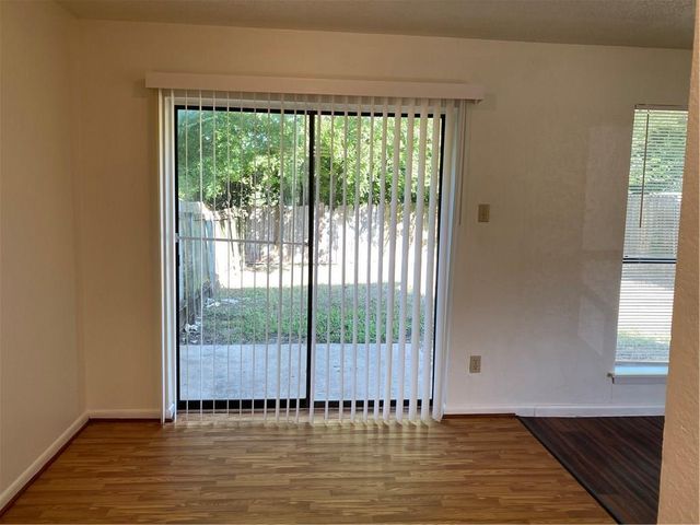 9004 Sedgemoor TRL B, Austin, TX 78748