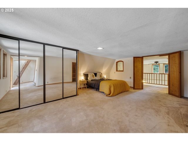 11605 HIGHWAY 101, Tillamook, OR 97141