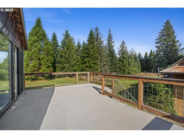 11605 HIGHWAY 101, Tillamook, OR 97141