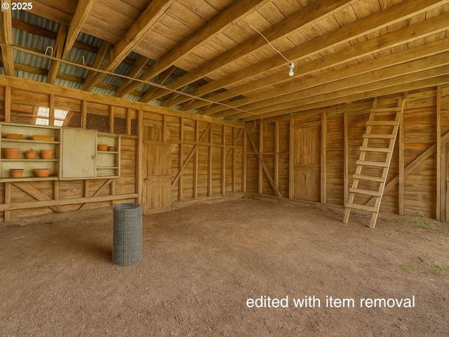 11605 HIGHWAY 101, Tillamook, OR 97141