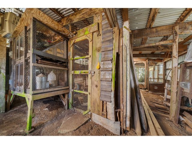 11605 HIGHWAY 101, Tillamook, OR 97141