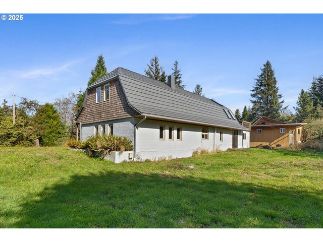 11605 HIGHWAY 101, Tillamook, OR 97141
