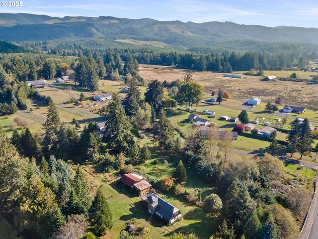11605 HIGHWAY 101, Tillamook, OR 97141