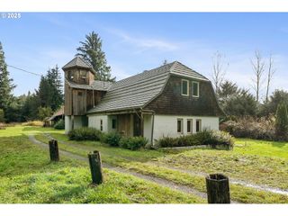 11605 HIGHWAY 101, Tillamook, OR 97141