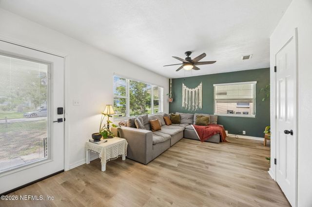 5342 SHARON Terrace, Jacksonville, FL 32207