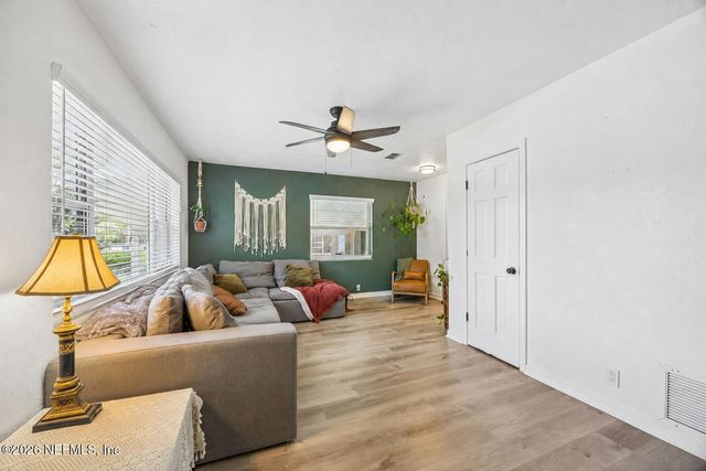 5342 SHARON Terrace, Jacksonville, FL 32207