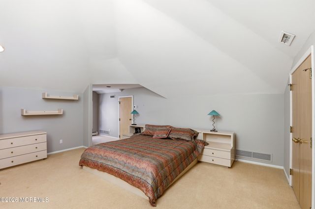 1591 Beaver Hollow Drive, Toms River, NJ 08755