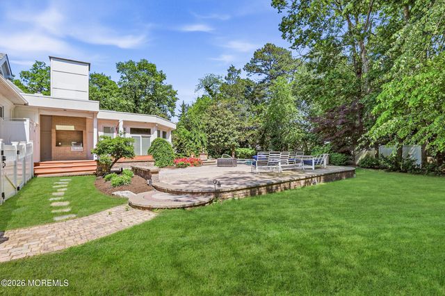 1591 Beaver Hollow Drive, Toms River, NJ 08755