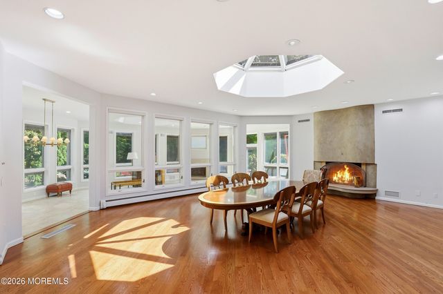 1591 Beaver Hollow Drive, Toms River, NJ 08755