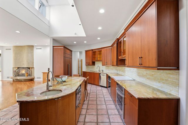 1591 Beaver Hollow Drive, Toms River, NJ 08755