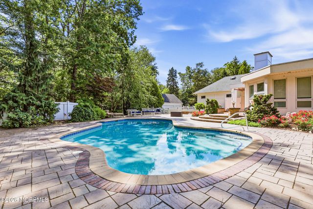 1591 Beaver Hollow Drive, Toms River, NJ 08755