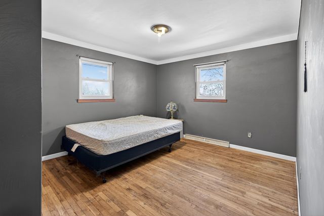 1943 S Huron Road, Kawkawlin, MI 48631