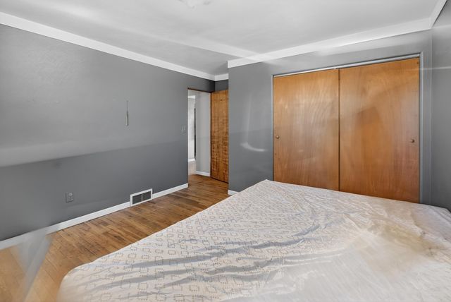 1943 S Huron Road, Kawkawlin, MI 48631