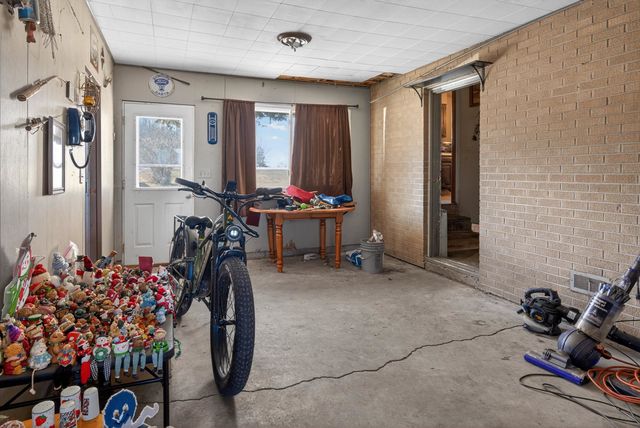 1943 S Huron Road, Kawkawlin, MI 48631