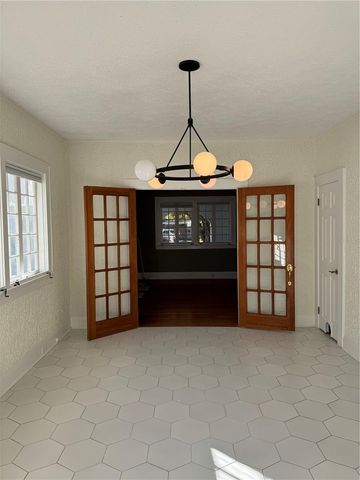 325 W PALM DRIVE, Lakeland, FL 33803